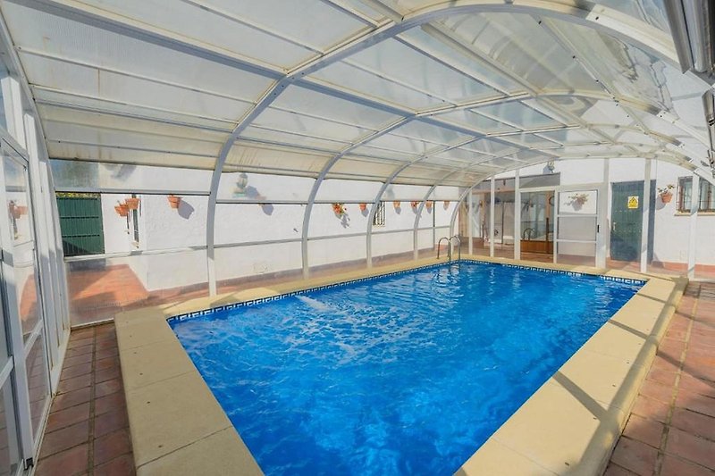 Piscina casa vacanze