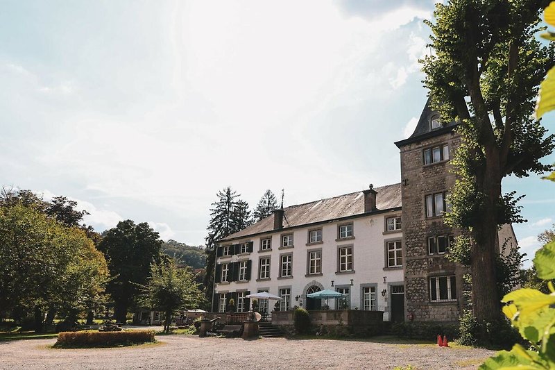 Außenseite Ferienhaus (Sommer)