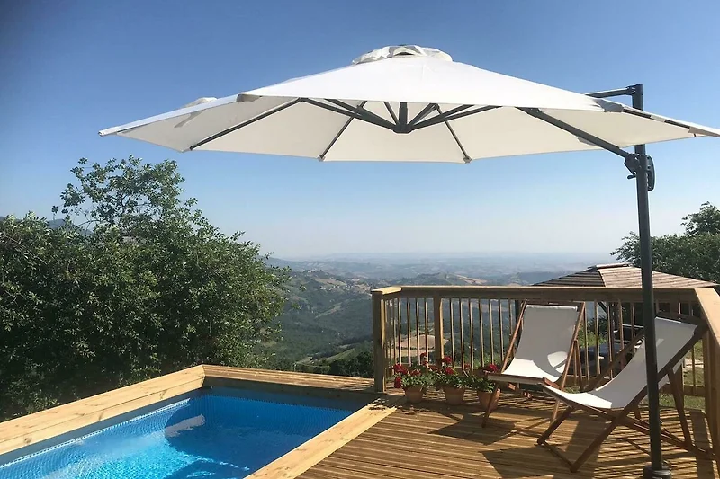 Schwimmbad des Ferienhauses