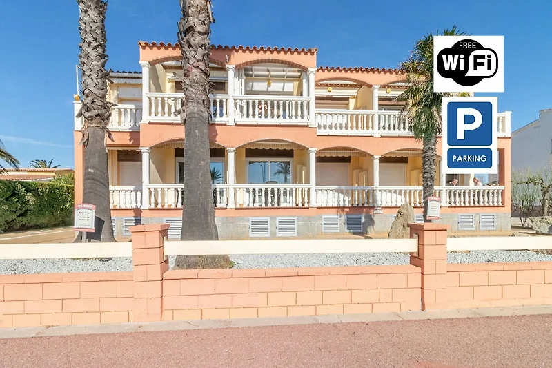 Esterno casa vacanze (estate)