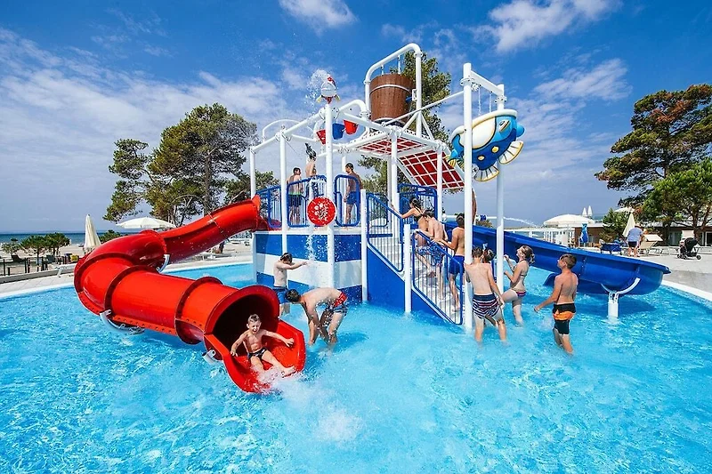 Schwimmbad des Ferienhauses