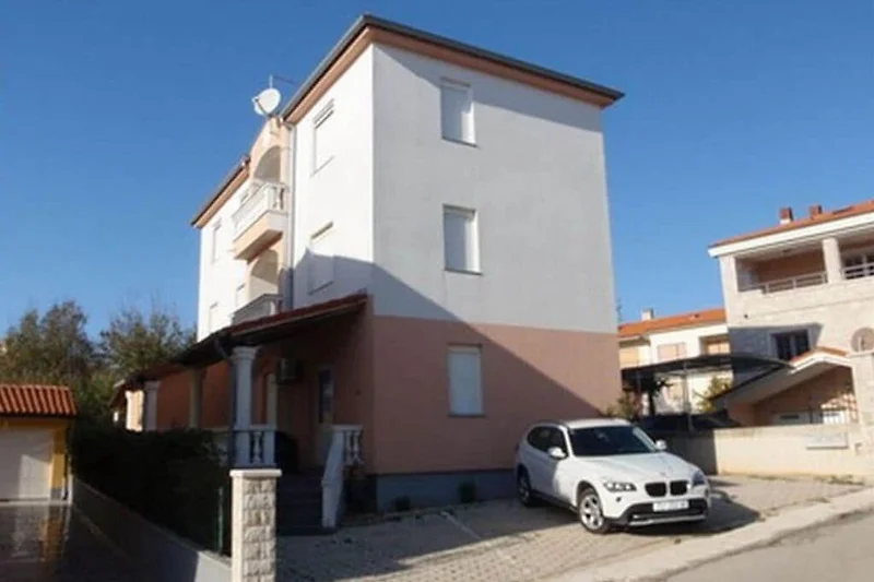 Esterno casa vacanze (estate)