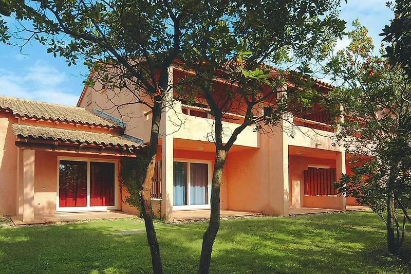 Exterieur vakantiehuis (zomer)