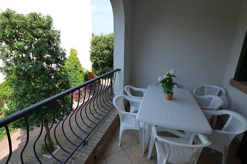 Terrasse / Balkon