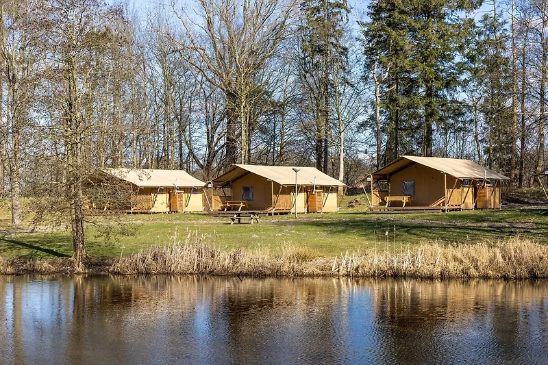 Exterieur vakantiehuis (zomer)