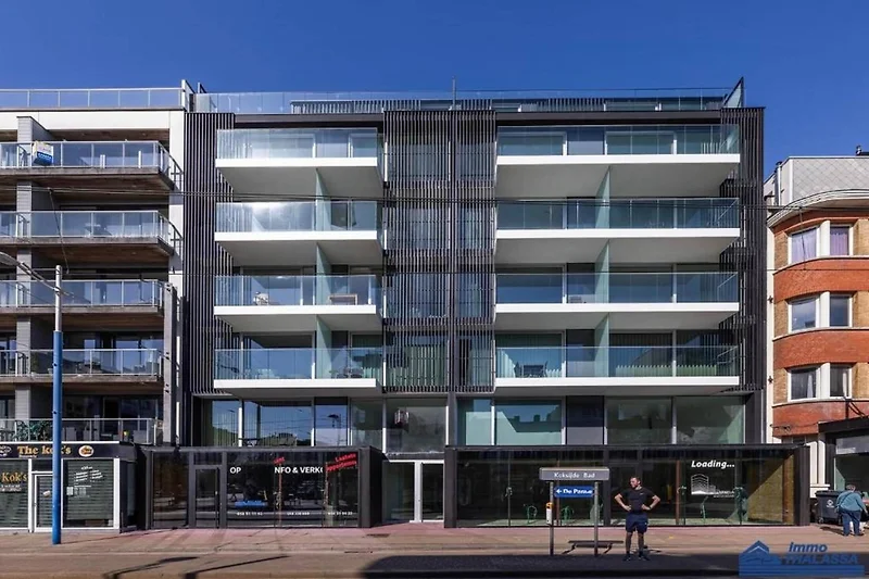 Außenseite Ferienhaus (Sommer)