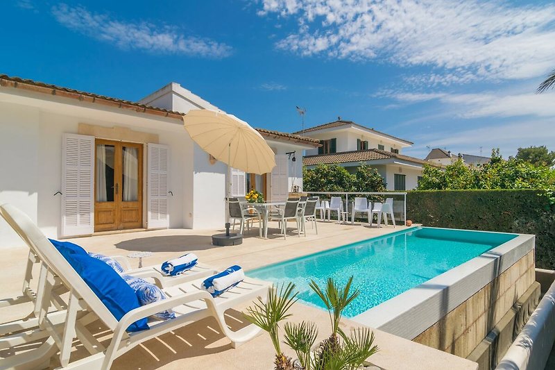 Esterno casa vacanze (estate)