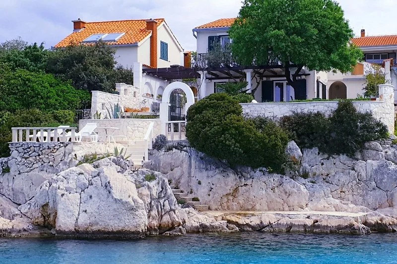 Esterno casa vacanze (estate)