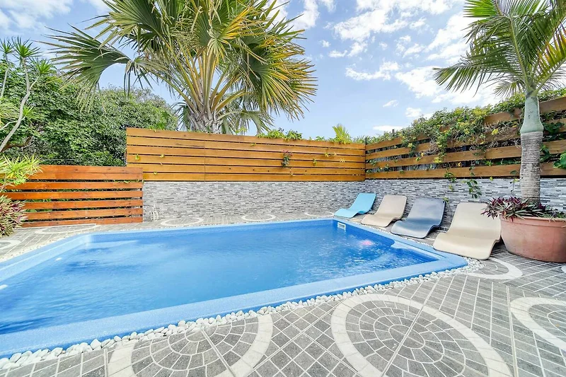 Schwimmbad des Ferienhauses