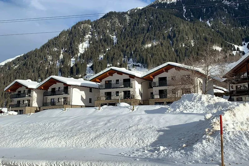 Holiday Home Exterior (winter)