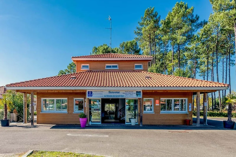 Exterieur vakantiehuis (zomer)