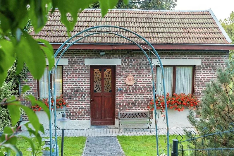 Außenseite Ferienhaus (Sommer)