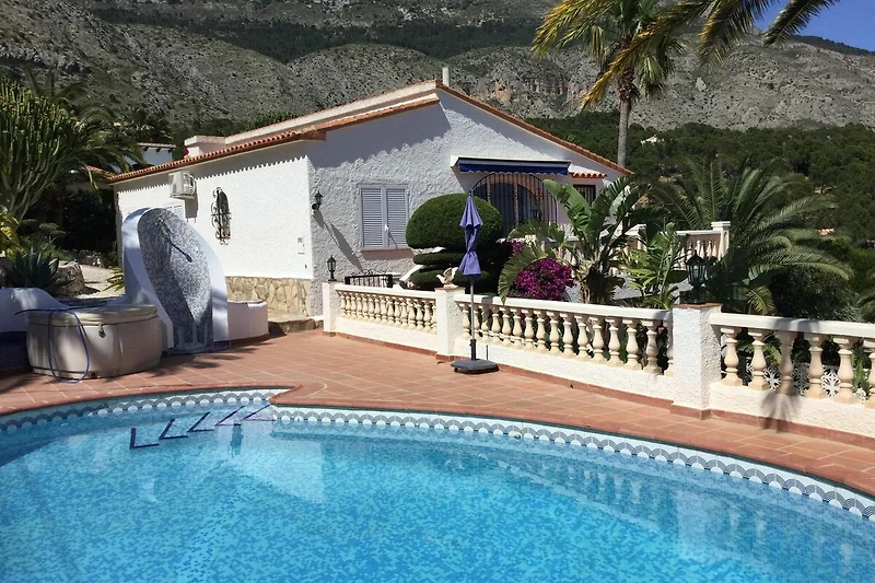 Esterno casa vacanze (estate)