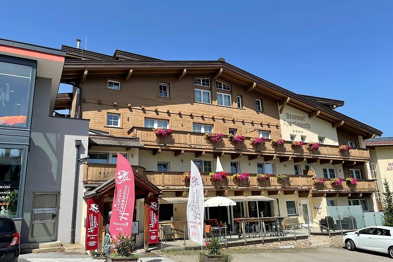 Außenseite Ferienhaus (Sommer)