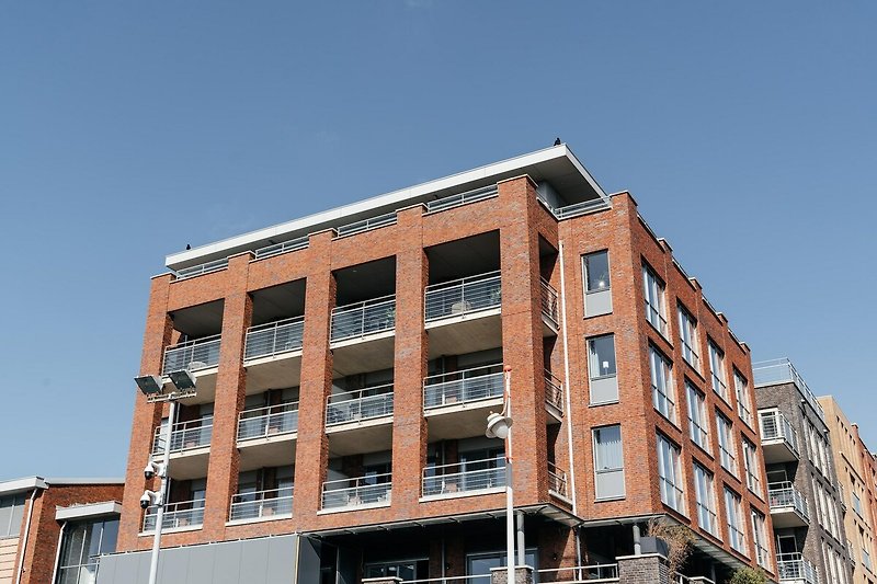 Außenseite Ferienhaus (Sommer)