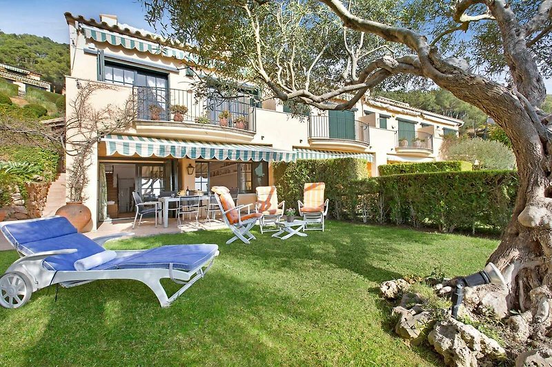 Esterno casa vacanze (estate)