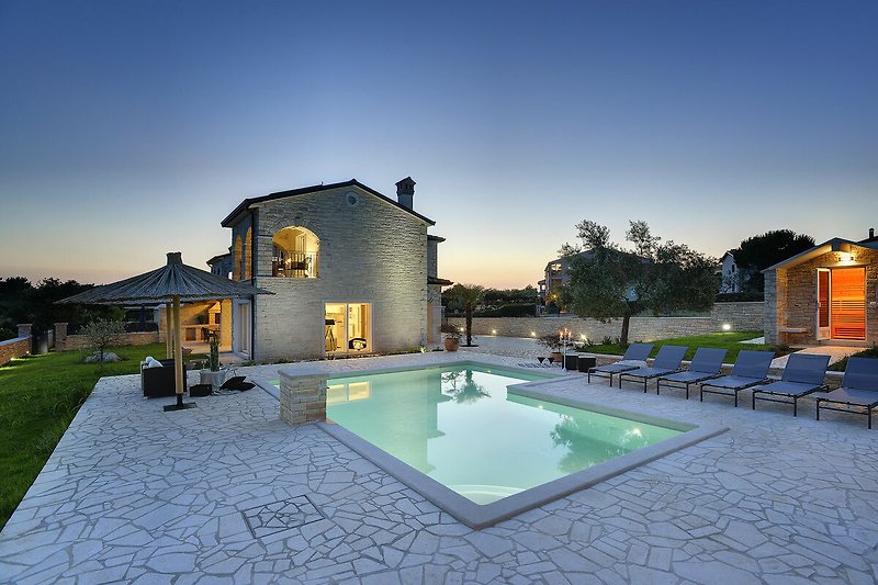Esterno casa vacanze (estate)