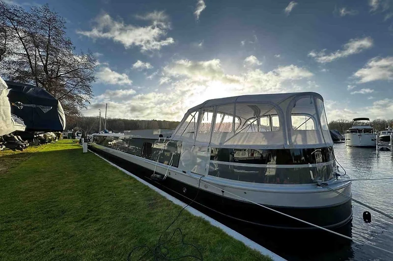 Außenseite Ferienhaus (Sommer)