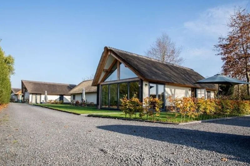 Exterieur vakantiehuis (zomer)