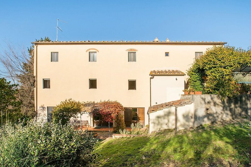 Außenseite Ferienhaus (Sommer)