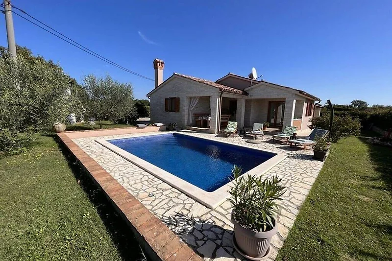 Esterno casa vacanze (estate)