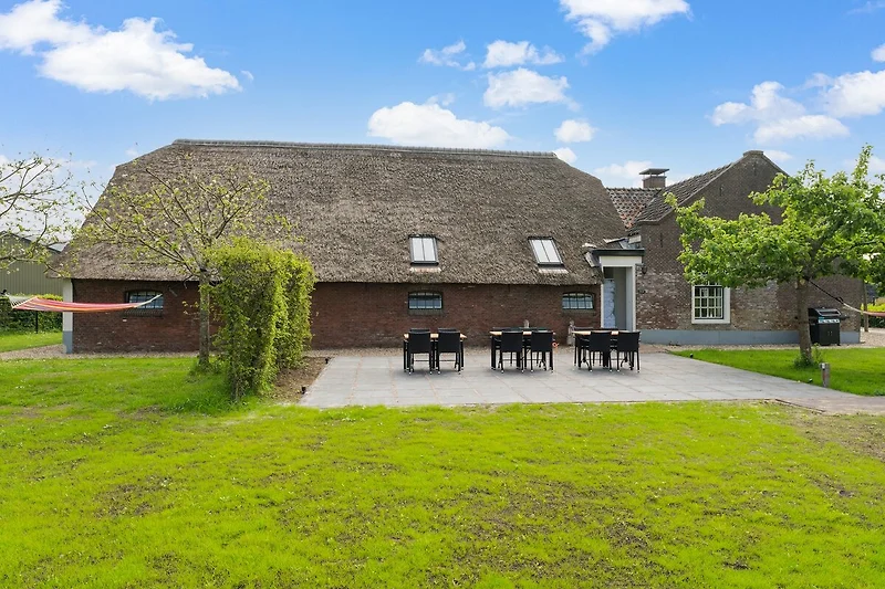 Außenseite Ferienhaus (Sommer)