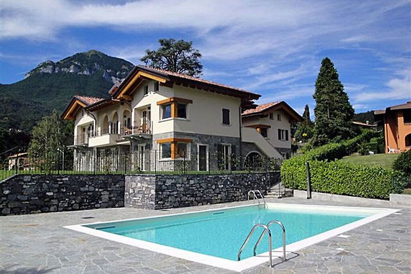 Esterno casa vacanze (estate)