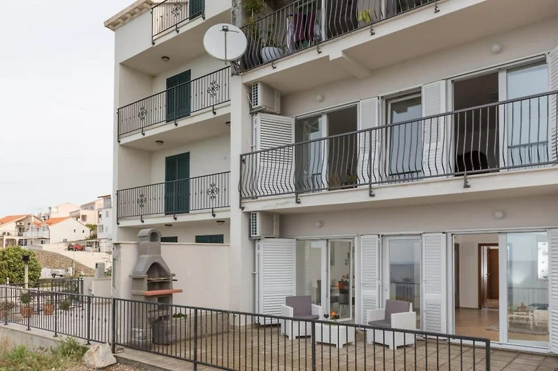 Exterieur vakantiehuis (zomer)