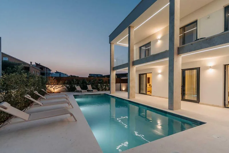 Piscine maison de vacances