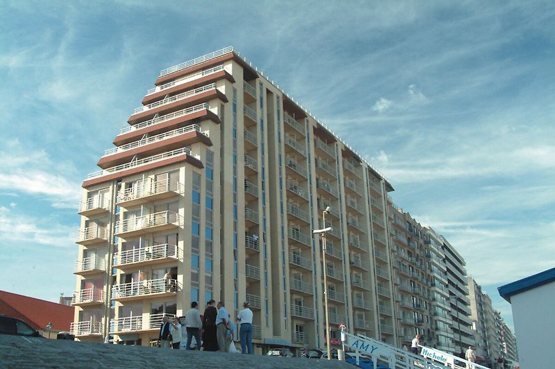 Außenseite Ferienhaus (Sommer)