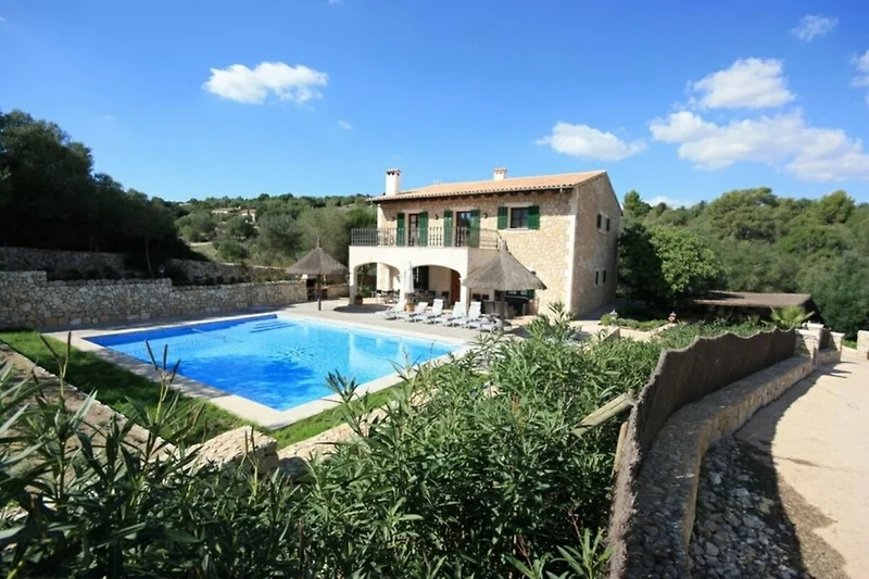 Piscina casa vacanze