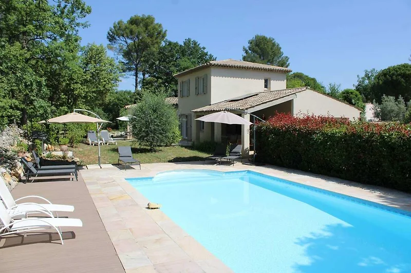 Piscina casa vacanze