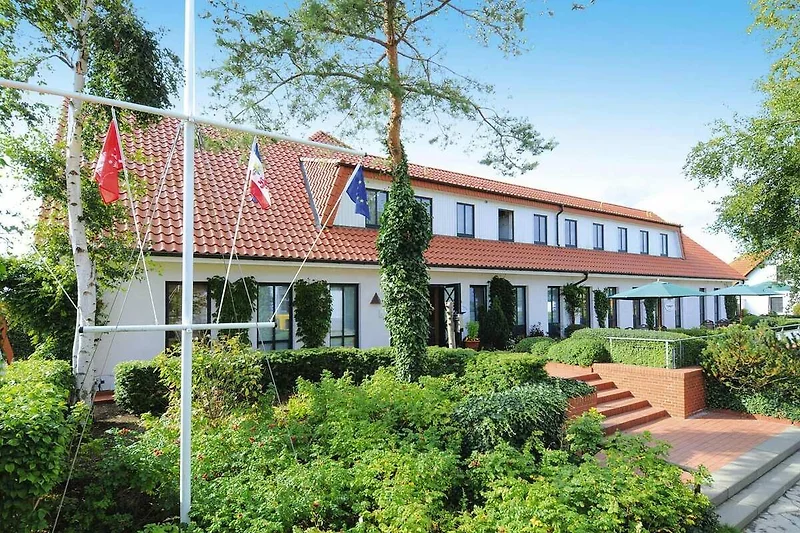 Außenseite Ferienhaus (Sommer)