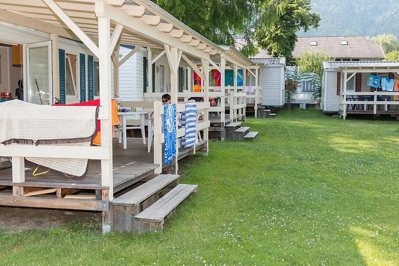 Exterieur vakantiehuis (zomer)