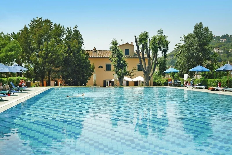 Schwimmbad des Ferienhauses