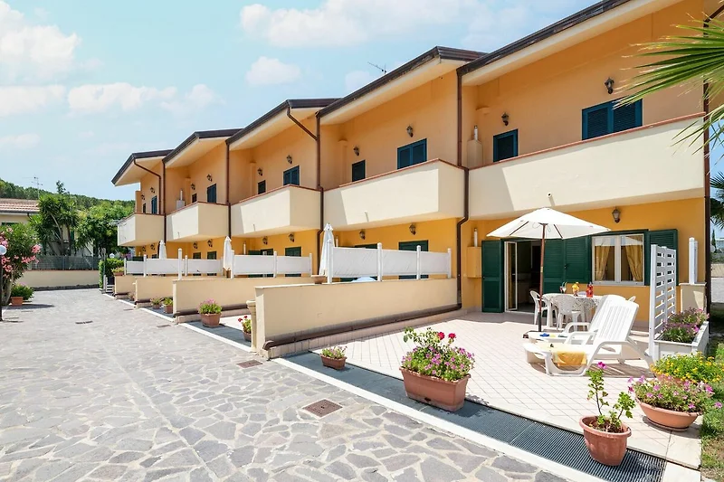Esterno casa vacanze (estate)
