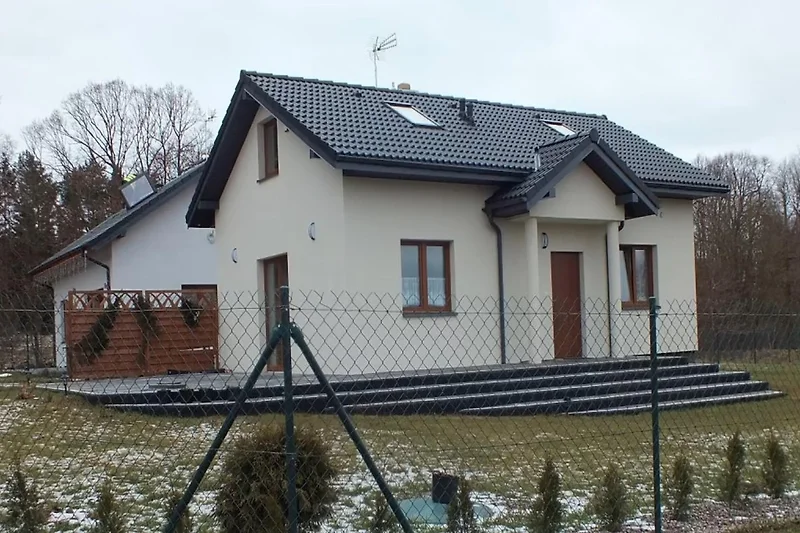 Außenseite Ferienhaus (Sommer)