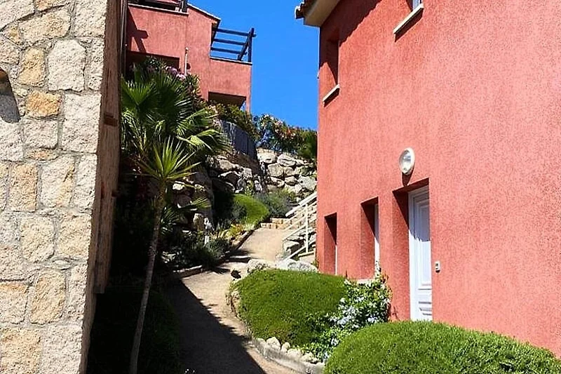 Esterno casa vacanze (estate)