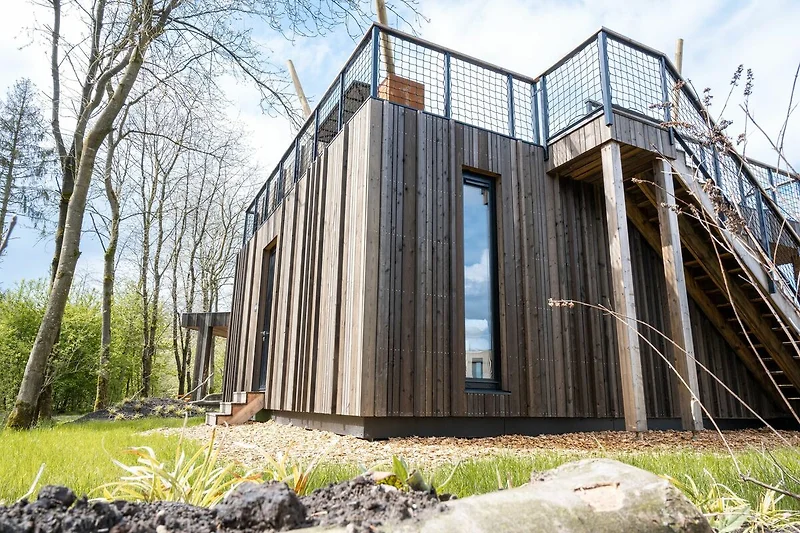 Außenseite Ferienhaus (Sommer)