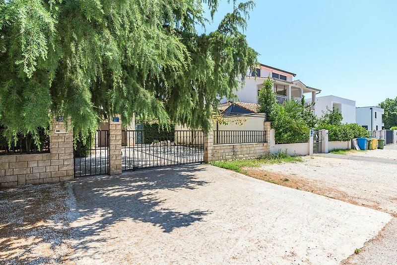 Esterno casa vacanze (estate)