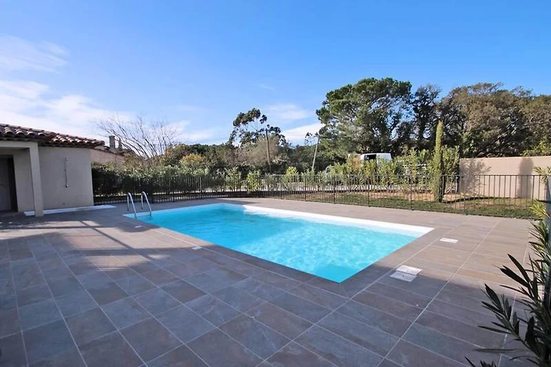 Piscina casa vacanze