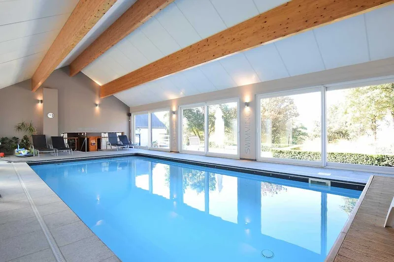 Piscina casa vacanze