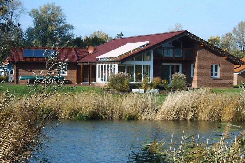 Exterieur vakantiehuis (zomer)