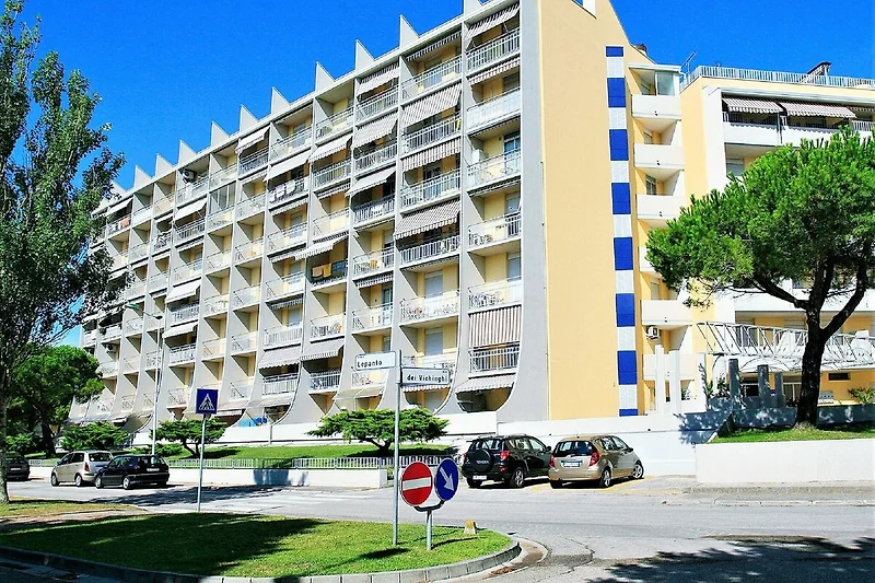 Außenseite Ferienhaus (Sommer)