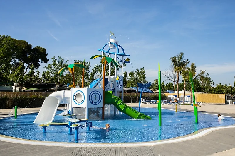 Piscina casa vacanze