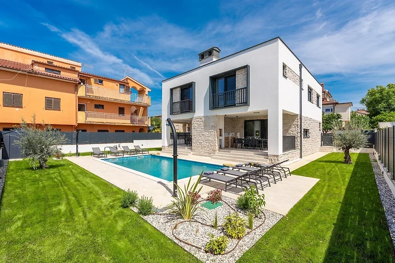 Holiday Home Exterior (summer)