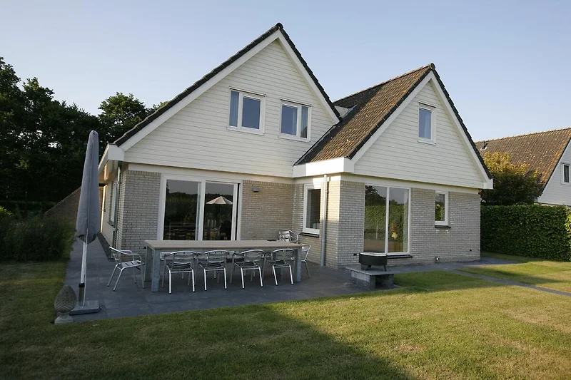 Exterieur vakantiehuis (zomer)