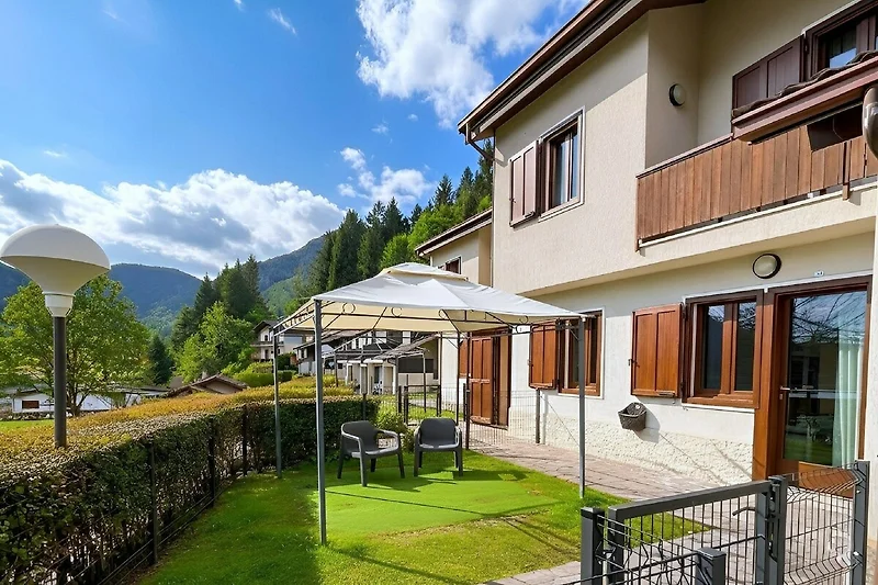 Esterno casa vacanze (estate)