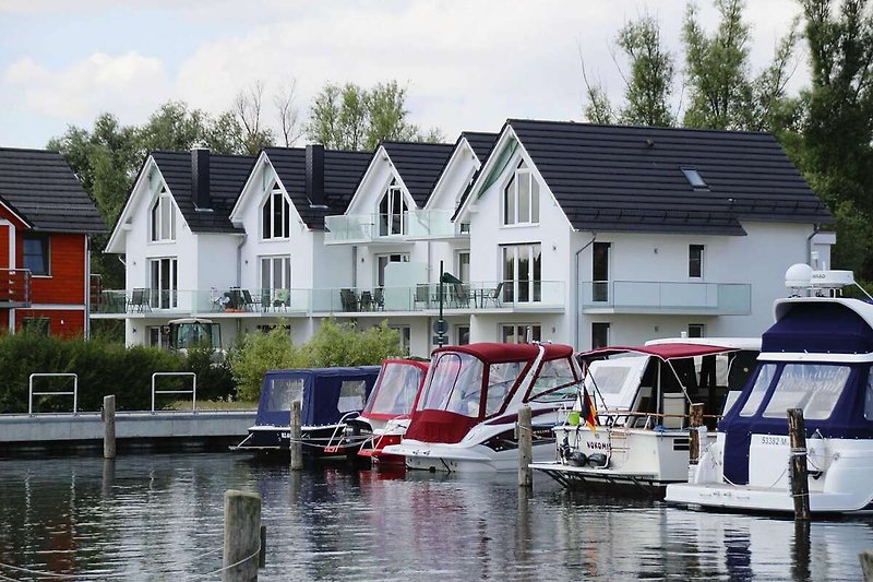 Exterieur vakantiehuis (zomer)
