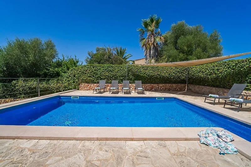Piscina casa vacanze